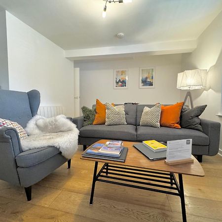 Nordic Suites Улверстон Экстерьер фото