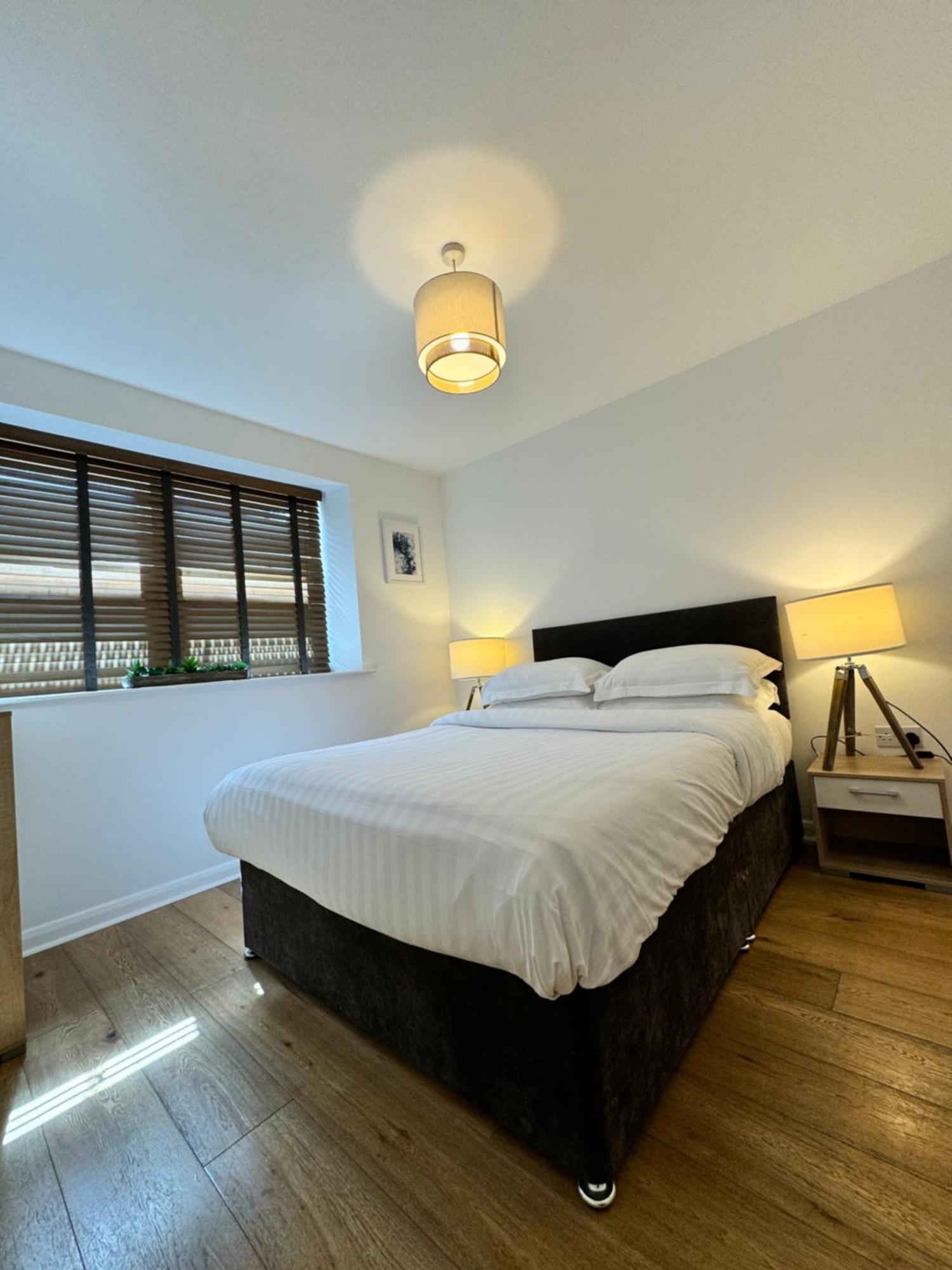 Nordic Suites Улверстон Экстерьер фото